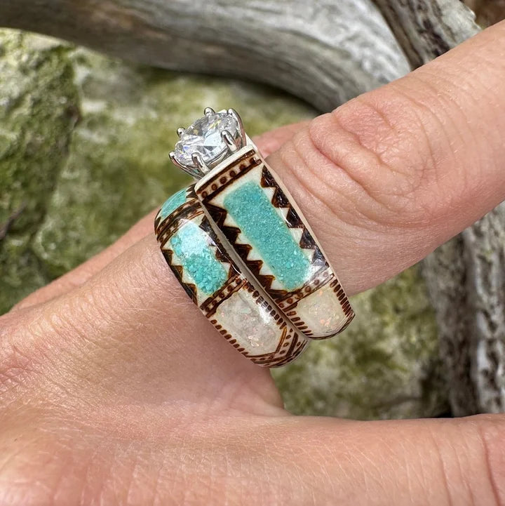š„šExquisitely Hand-Carved Ring šMade from Natural Materials