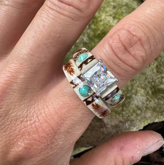 š„šExquisitely Hand-Carved Ring šMade from Natural Materials